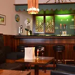 Anna Hotel