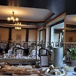 Hotel Anna 4*