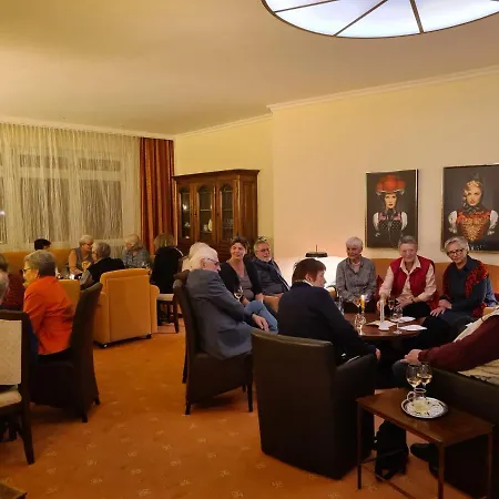 Hotel Anna 4*