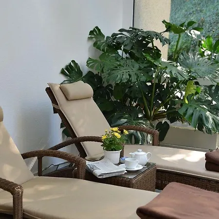Anna Hotel