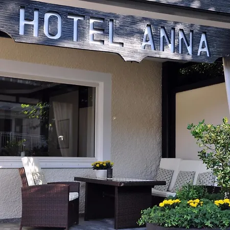 Anna 4*