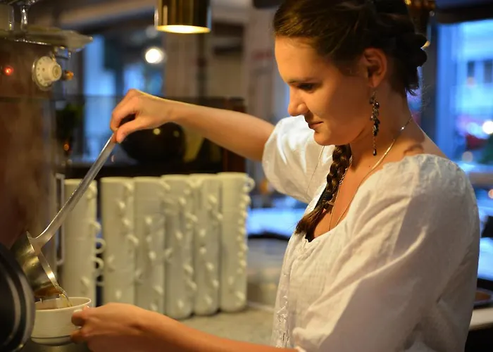 安娜酒店 酒店 4*